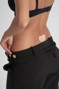 Adhesive Thong Beige Lace –>Bye Bra