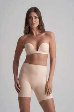 BH in Beige mit abnehmbaren Trägern –><noscript><img width=