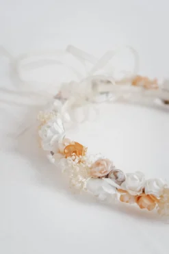 Blumenkranz im Vintage Stil mit Schleierkraut und Blüten in Rosé und Ivory><noscript><img width=