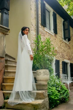 Bodenlanger, elfenbeinfarbener Brautschleier>Poirier Outlet