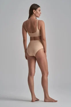 Bra Top, Bustier mit Rundhalsausschnitt –><noscript><img width=