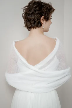 Braut Bolero aus Mohair-Strickmix><noscript><img width=