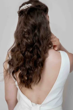 Braut Haarkamm in Halbmondform mit Perlen><noscript><img width=