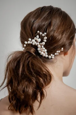 Braut Haarkamm mit großer Perlenverzierung><noscript><img width=