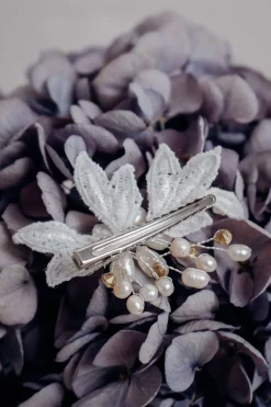 Braut Haarklammer mit Spitze, Süßwasserperlen und Strass><noscript><img width=