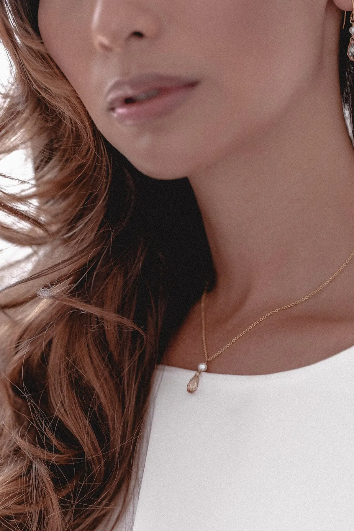 Braut Halskette mit Kristall-Tropfen und Süßwasserperle – Cupid>Juvelan Best