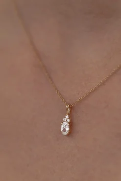 Braut Halskette mit ovalem Kristall-Anhänger – Dazzling Beauty>Juvelan Discount