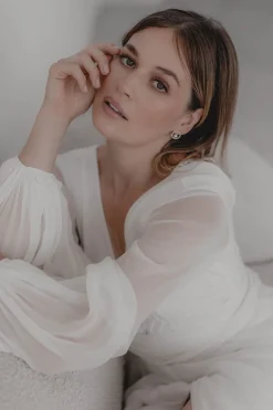 Braut Ohrringe mit Perlen und Kristallen – Danielle><noscript><img width=