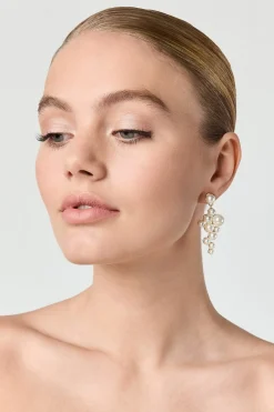 Braut Ohrstecker mit Perlenanhänger><noscript><img width=