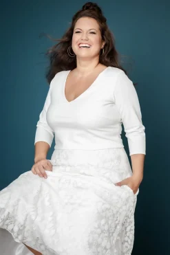 Braut Top mit V-Ausschnitt und Dreiviertelärmeln – Sheyla Curvy><noscript><img width=