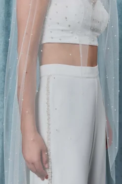 Brautschleier mit Perlenverzierung>Poirier New