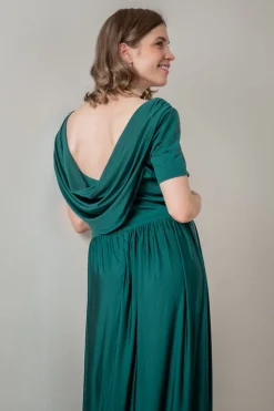 Dunkelgrünes Brautjungfernkleid |><noscript><img width=