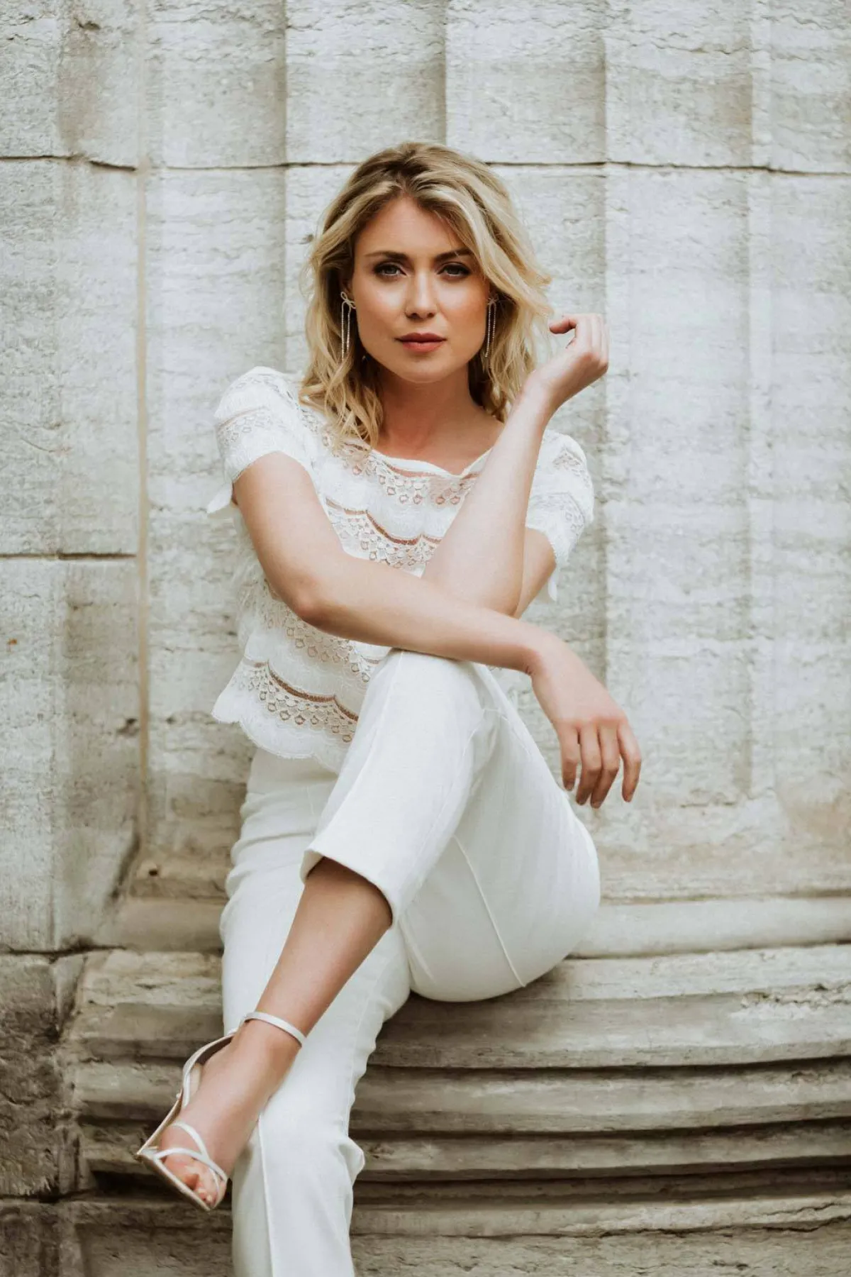 Figurbetonte Braut Hose mit Bügelfalten – Lenya>noni Discount