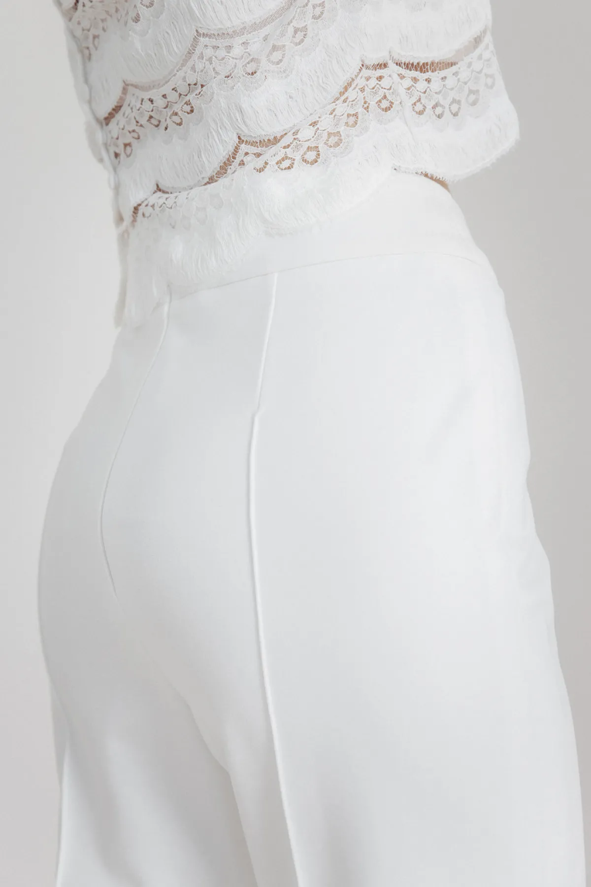 Figurbetonte Braut Hose mit Bügelfalten – Lenya>noni Discount