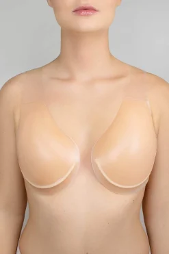 Formender Klebe-BH mit Lift-Effekt –><noscript><img width=