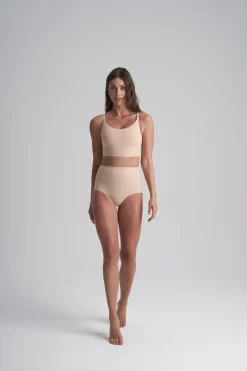 Formender Mid-Waist Slip in Beige –><noscript><img width=