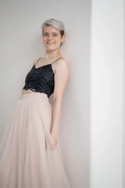 Gemustertes Spitzentop – Norine Cropped Black><noscript><img width=