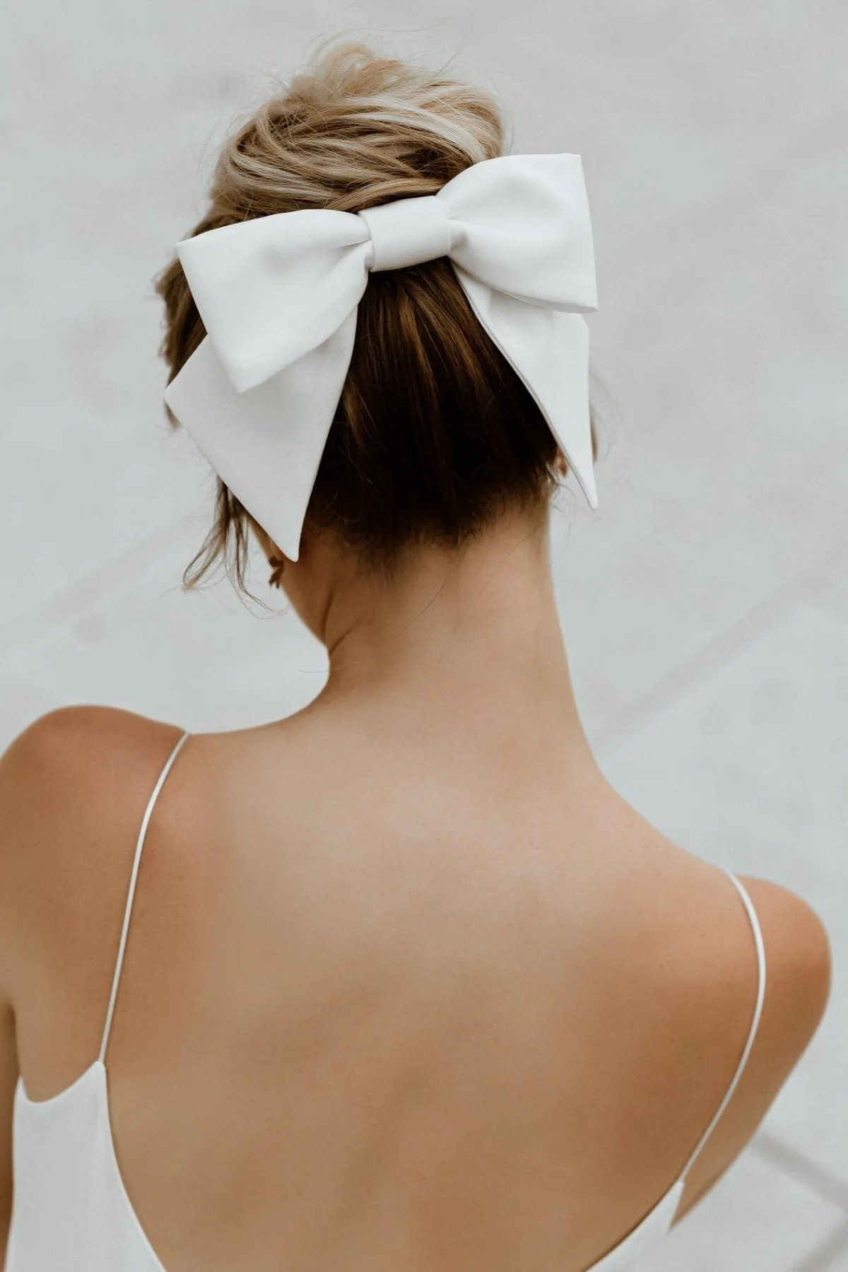 Haarkamm mit großer Schleife – Roisin>noni New