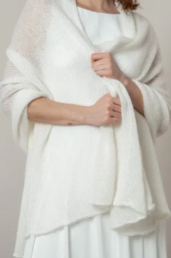 Ivoryfarbene Braut Stola aus Strickmix><noscript><img width=