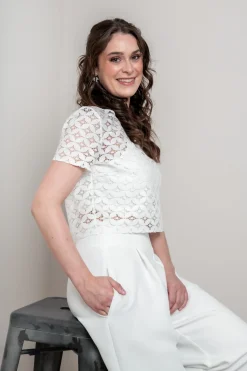 Kurzarm-Braut Top aus geometrischer Spitze – Morlin><noscript><img width=