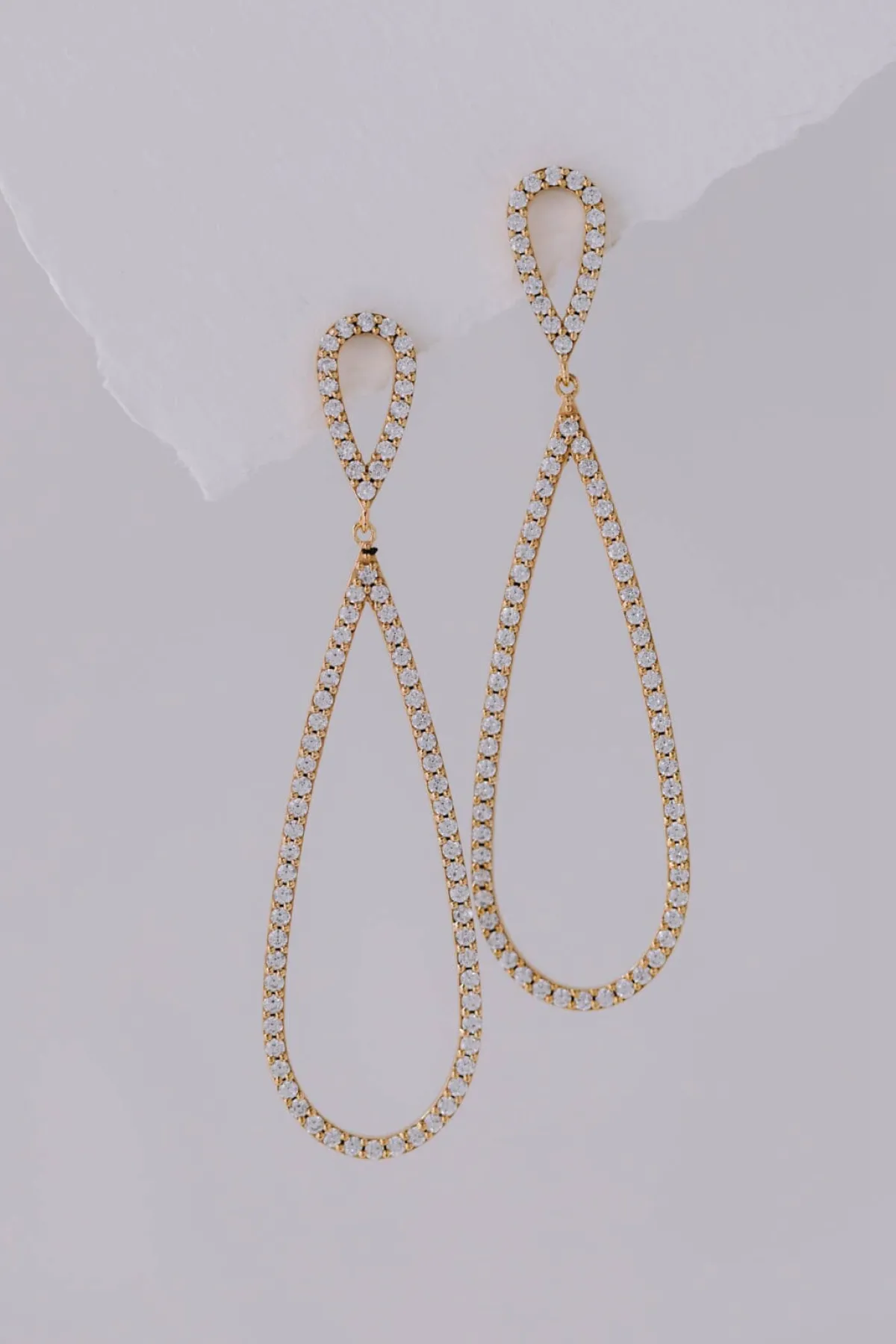 Lange Kristall-Ohrhänger in Tropfenform – Felicity>Juvelan Discount