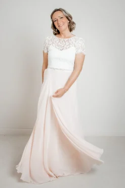 Langer Braut Rock aus Chiffon – Isla Rosé><noscript><img width=