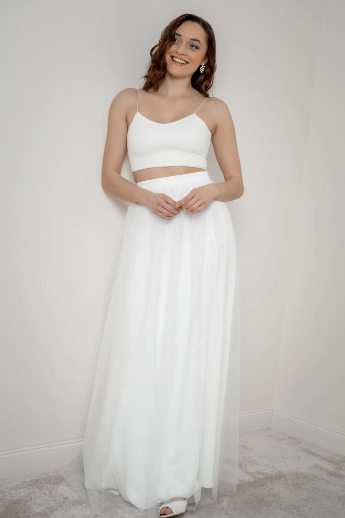 Langer Tüll-Braut Rock mit Perlen – Sira>noni New