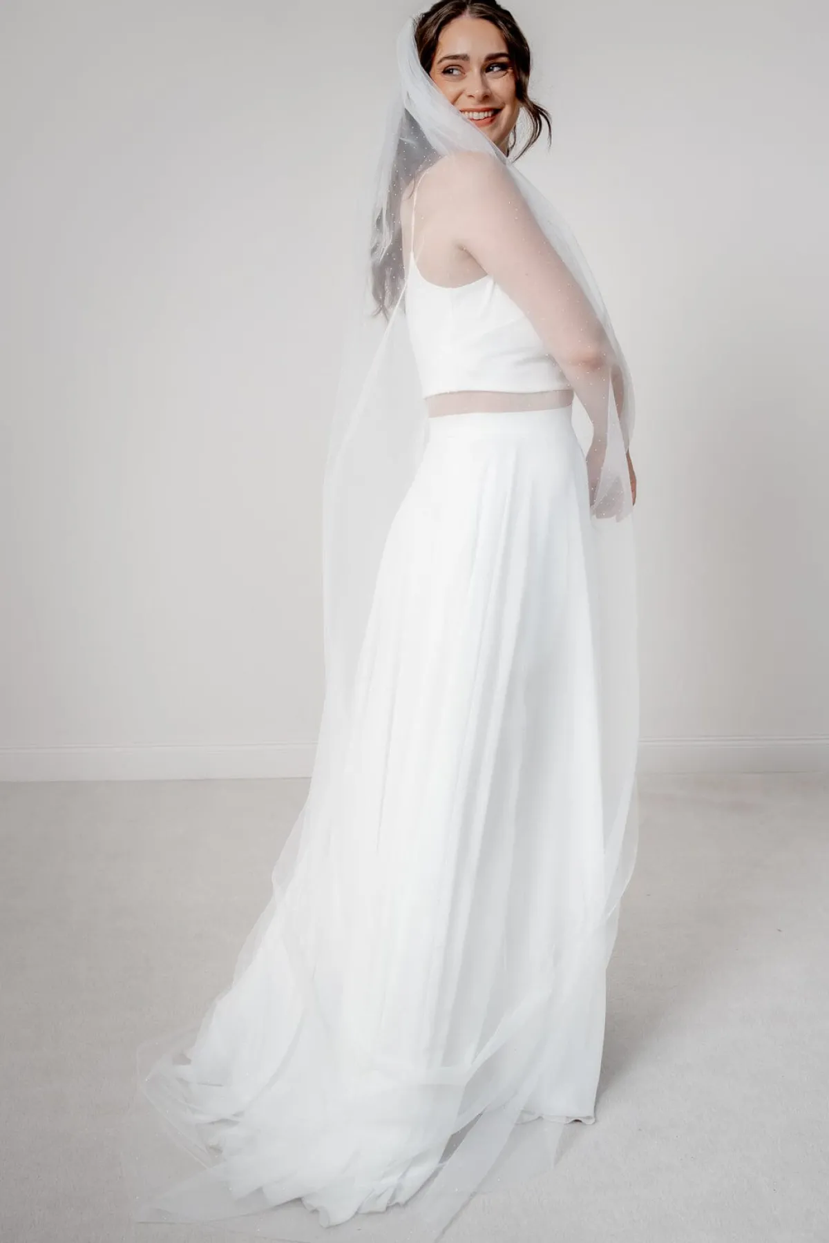 Langer, verzierter Schleier | The>Perfect Bridal Company Hot