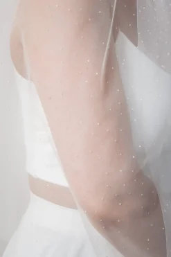 Langer, verzierter Schleier | The>Perfect Bridal Company Hot