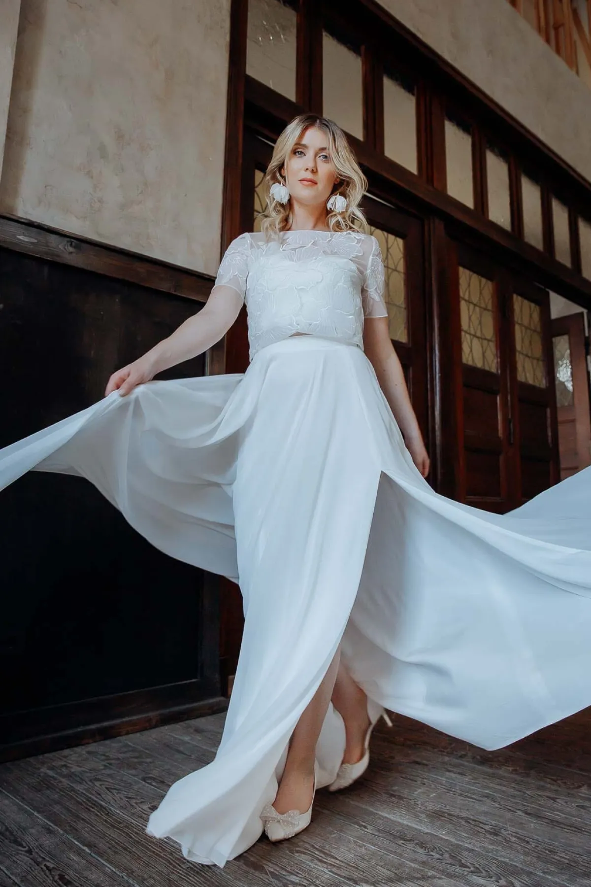 Maxi-Braut Rock in Ivory mit Beinschlitz – Jona>noni New