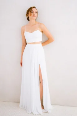 Maxi-Braut Rock in Ivory mit Beinschlitz – Jona><noscript><img width=