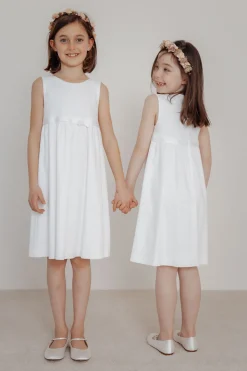 Mädchenballerinas mit Glitzerschnalle – Binx Ivory Satin><noscript><img width=