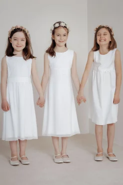 Mädchenballerinas mit Glitzerschnalle – Binx Ivory Satin><noscript><img width=