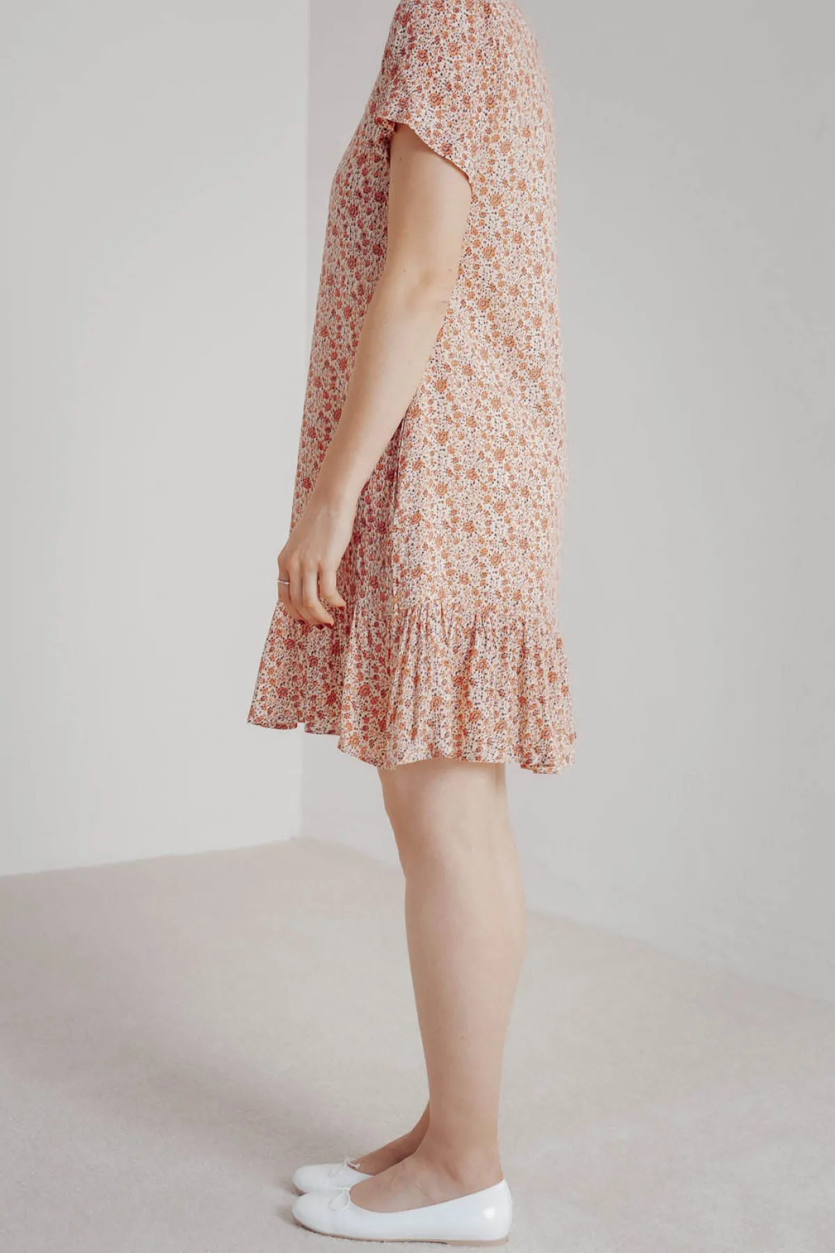 Mini-Kleid mit Blumenprint>ME-TISSE Clearance