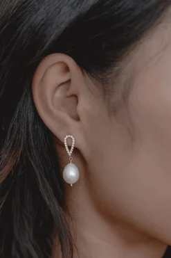 Perlenohrringe mit Kristallsteckern – Isabel><noscript><img width=