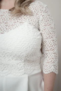Plus Size Braut Top aus Vintage-Spitze – Florens Curvy><noscript><img width=