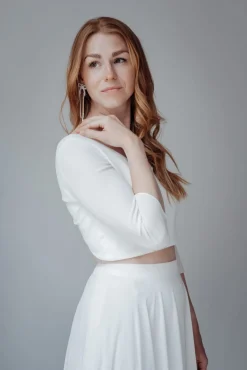 Puristisches Braut Top mit Rückendetails – Ona by you><noscript><img width=