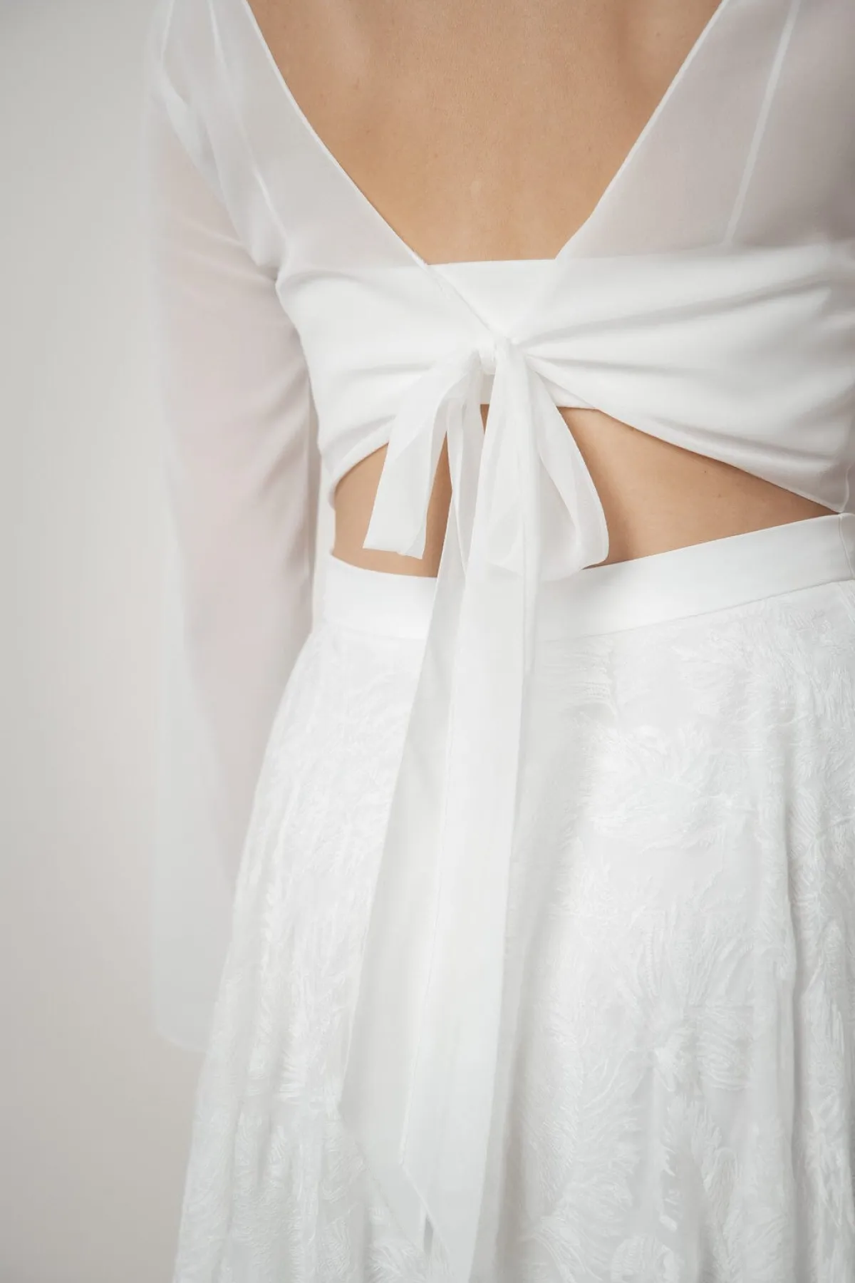 Rückenfreies Chiffon-Braut Top – Beeke>noni Hot