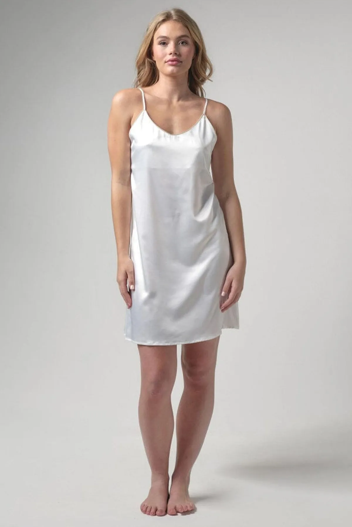 Satin-Nachthemd mit "Bride"-Schriftzug>Poirier New