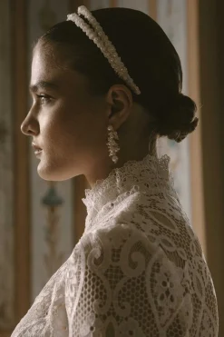 Schimmernde Perlen-Ohrhänger in Ivory>Poirier Clearance