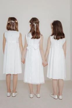 Süßes Kleid für Blumenmädchen><noscript><img width=