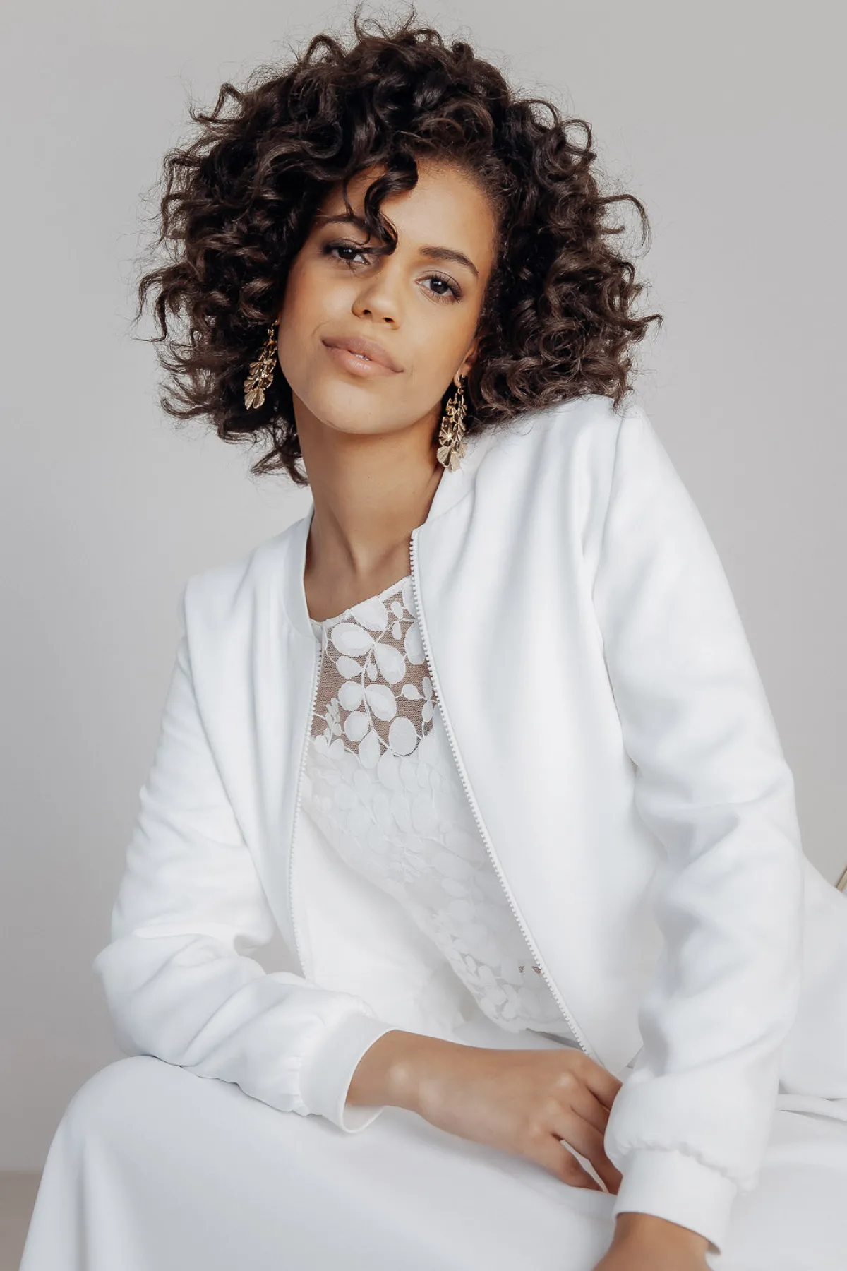 Showroom Only: Braut Bomberjacke in Ivory – Majla uni>noni Sale