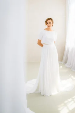 Showroom Only: Crêpe Braut Top – Amariel Selected><noscript><img width=