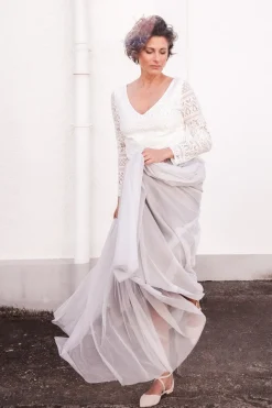 Tüllrock in Grau, fließender Softtüll – Maris><noscript><img width=