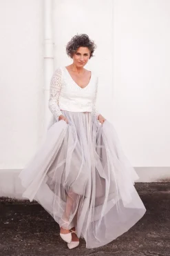 Tüllrock in Grau, fließender Softtüll – Maris><noscript><img width=