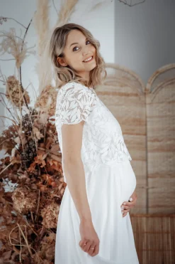 Top, Braut Jäckchen aus Botanik-Spitze mit kurzen Ärmeln – Emmi><noscript><img width=