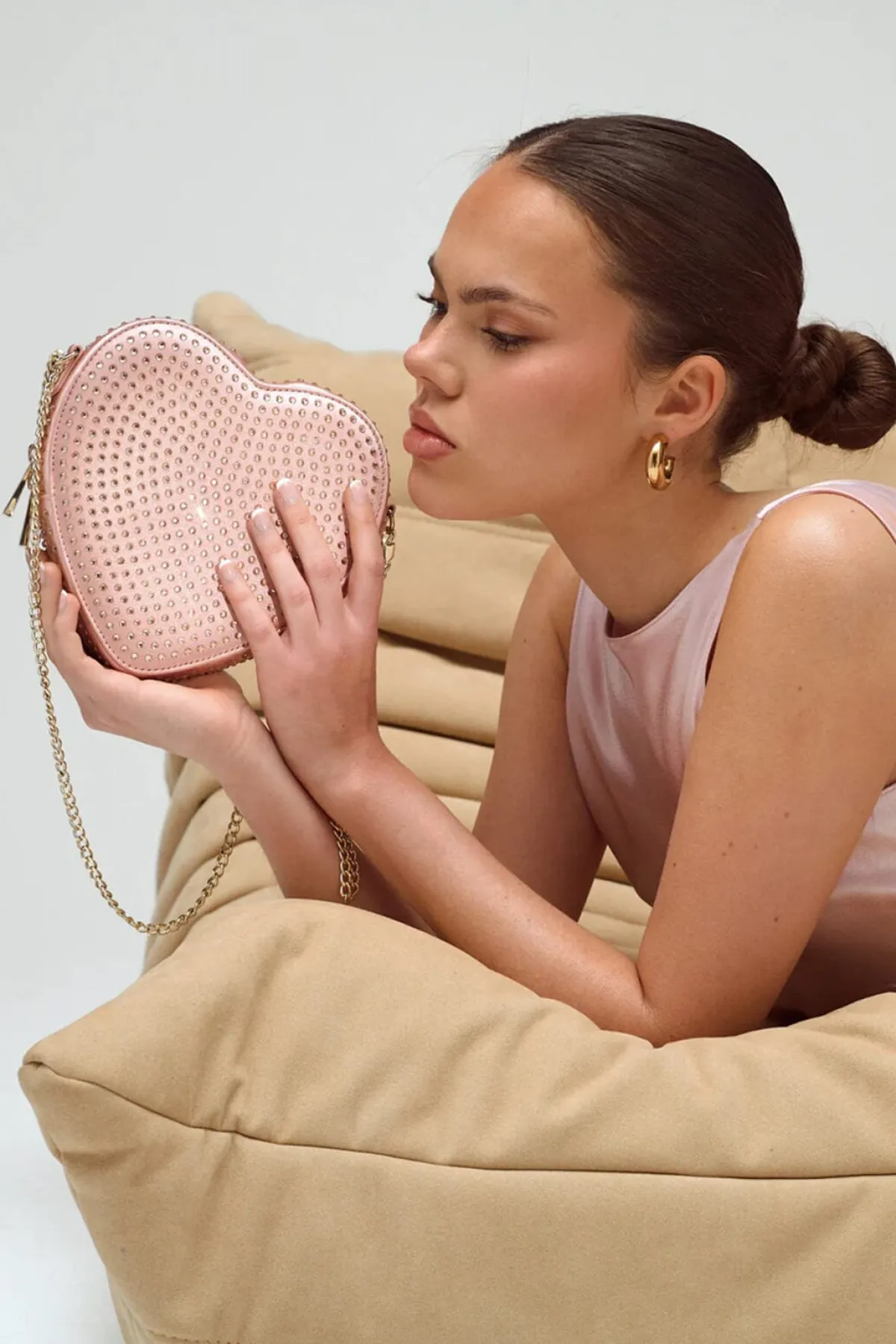 Verzierte Tasche – Big Heart Bag Crystal Rosé Silk |>Weat Best