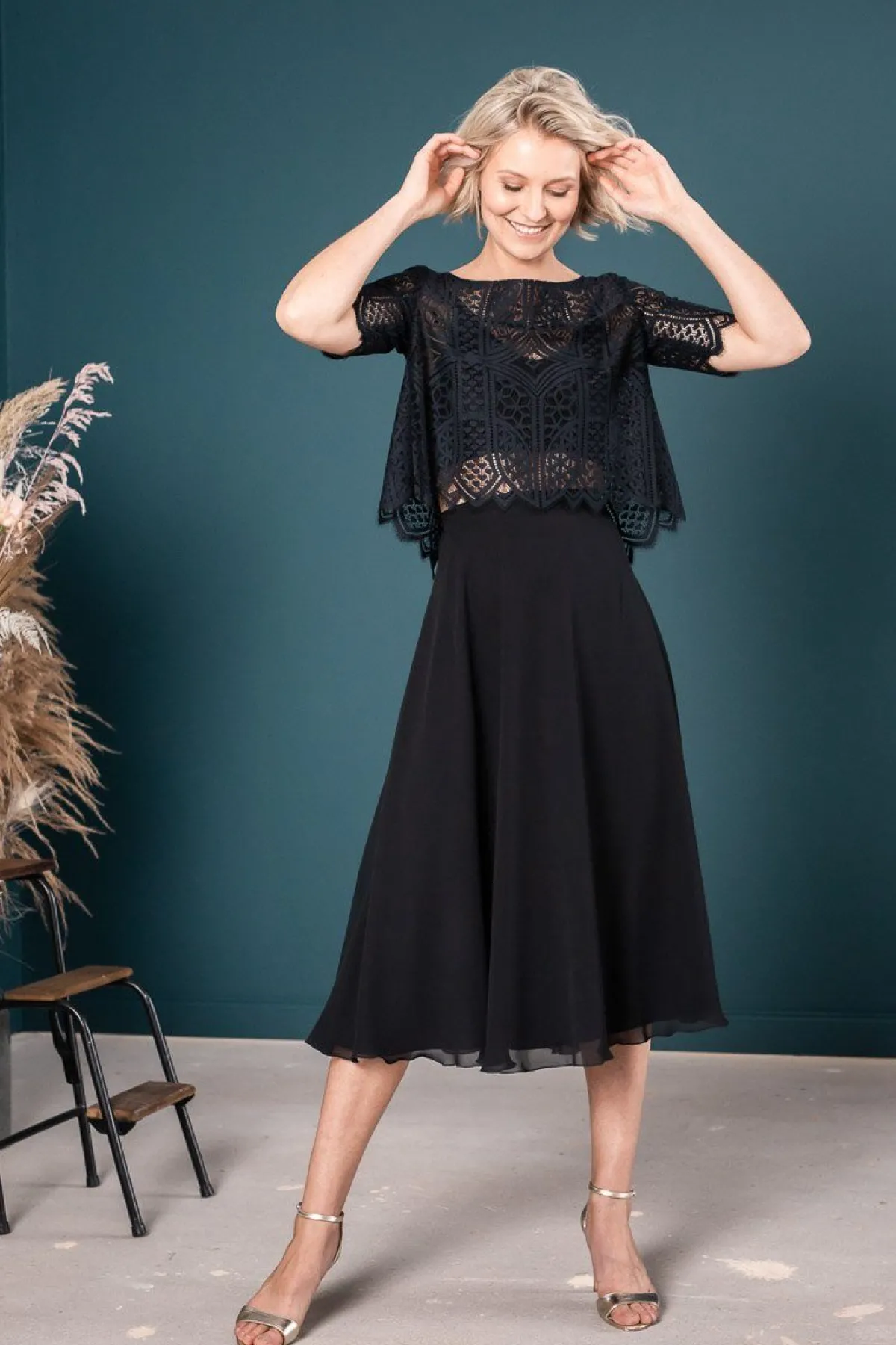 Wadenlanger Chiffonrock in Schwarz – Emmi Black>noni Online