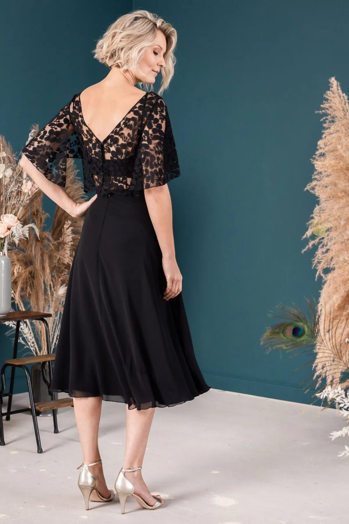 Wadenlanger Chiffonrock in Schwarz – Emmi Black>noni Online